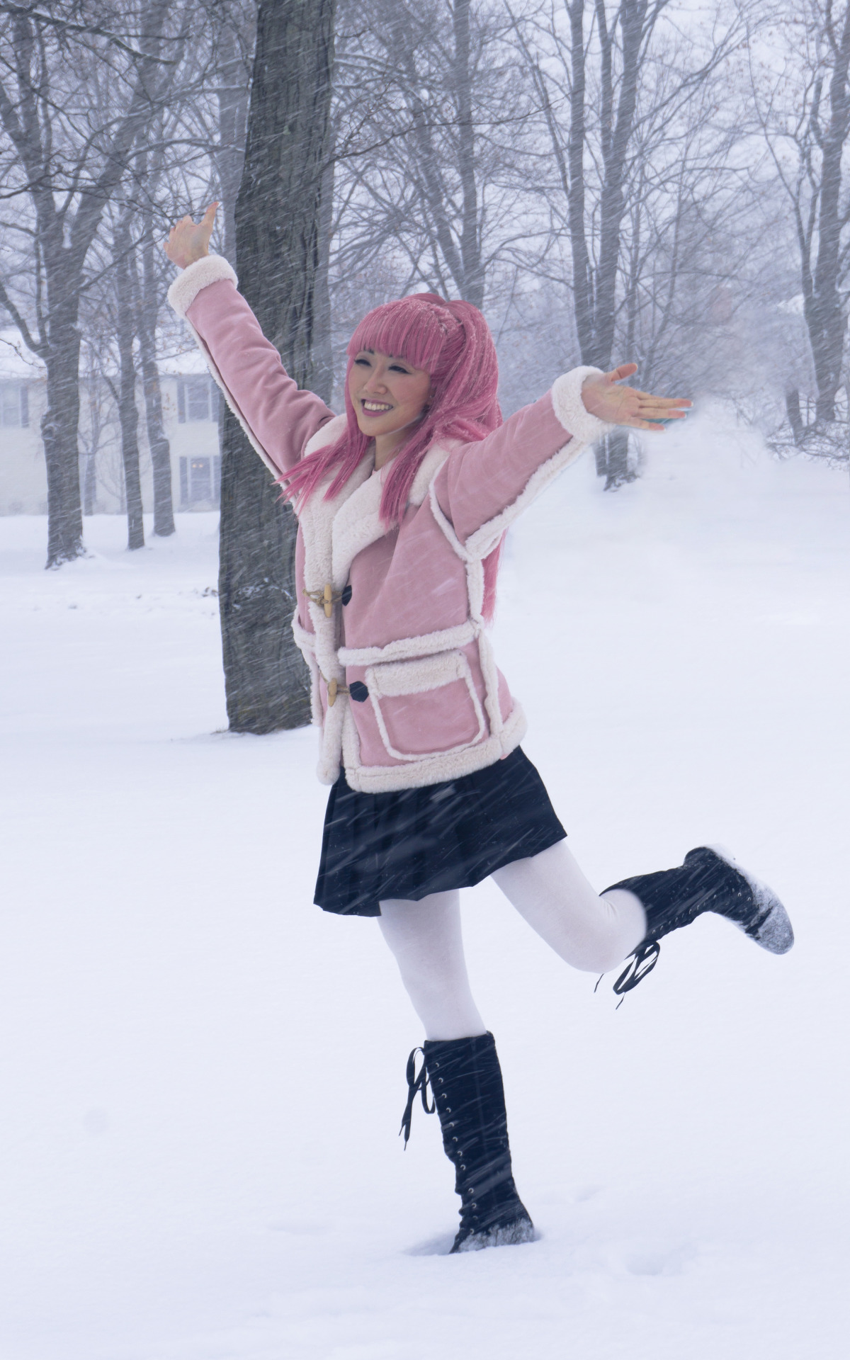 Happy birthday to Hilda Valentine Goneril! I really stood outside during the blizzard for these photos but at least I'm cute!