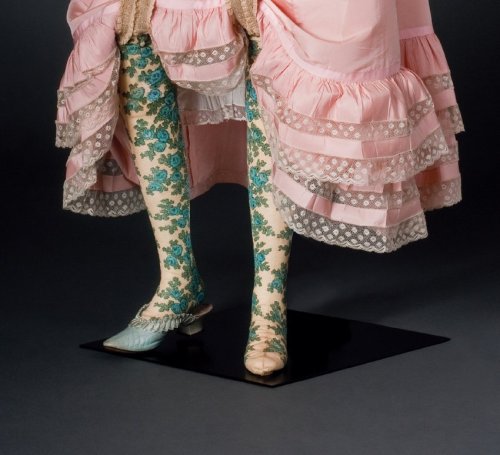 lookingbackatfashionhistory:• Stockings.Date: 1875-1899 Medium: Silk