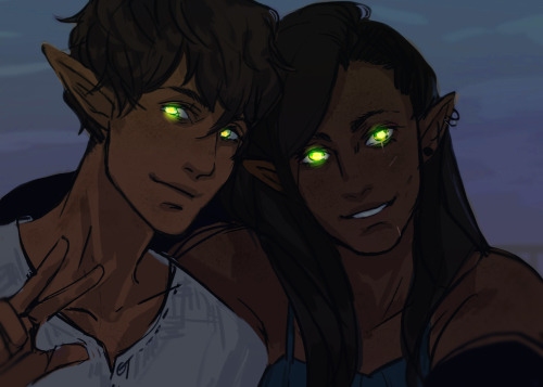 cassandrashipsit: jewishzevran: shadyfolk: lavellot: prismavore: Modern elf selfie problems: when th