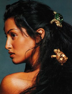 aphroditeinfurs:  Yasmeen Ghauri for Vogue Germany, 1993 