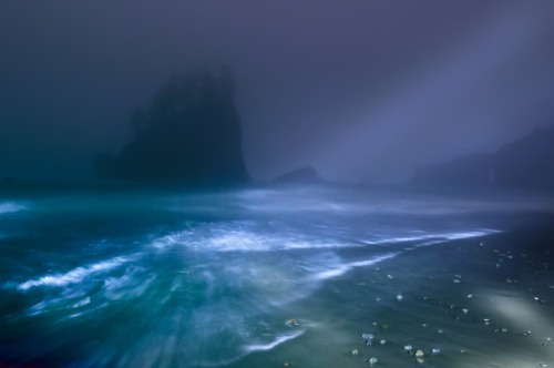 touchdisky:  Second Beach Slipping into the Night  (Fort Photo) 