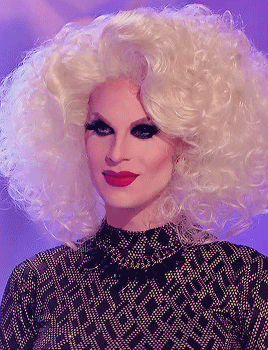 mattel-zamolodchikova:  My soul belongs to her 