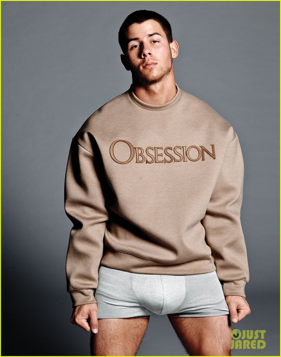 male-celebs-naked:  Nick Jonas 3see more here