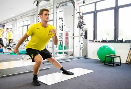 maleathletessocks:  Football. Sebastian Kehl. Borussia Dortmund. 