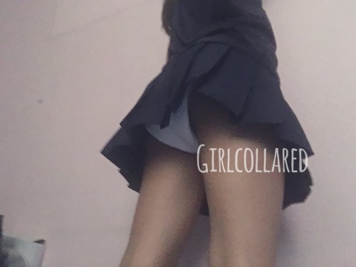 girlcollared:  I hope no one looks up my skirt, they’d know my secret then. 
