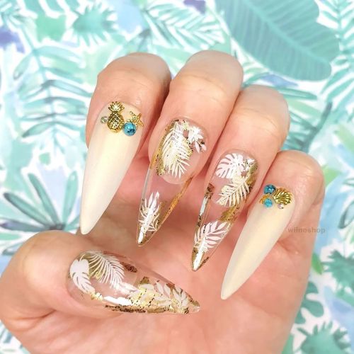 Palm tree leaves nails  #summernails #stilettonails #nails #nailart #mattenails #gelnails #nailofthd
