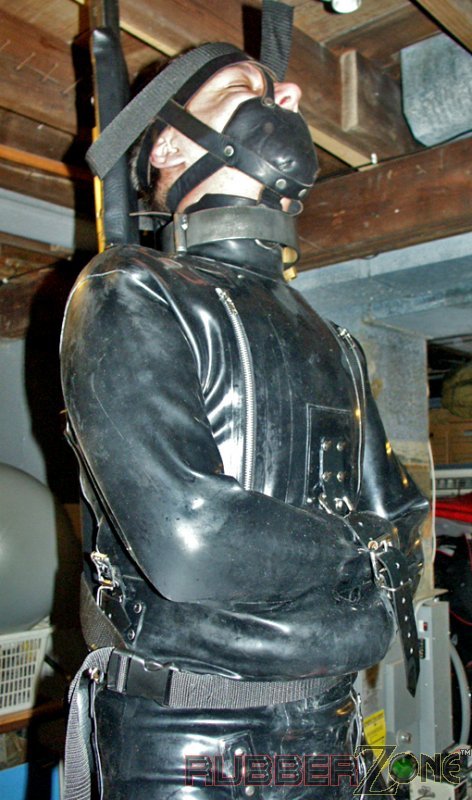 gummigimp:  how slave learn to stand