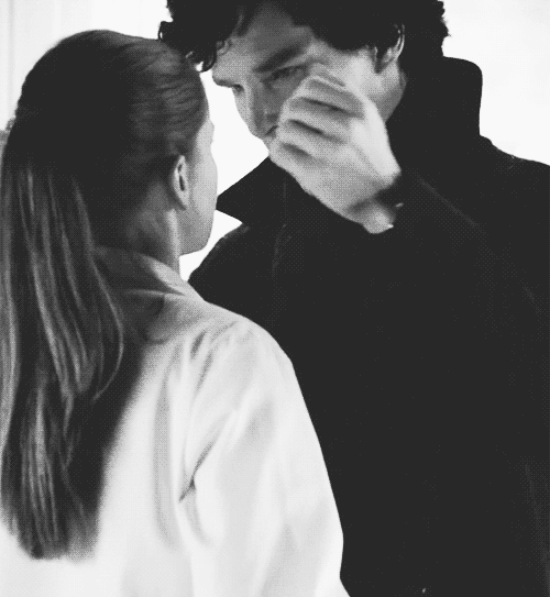 sherlock-shezza-zoom:and this was the moment we all wanted to be molly hooper