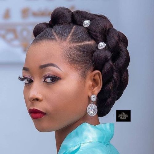 pix Pictures Of Brazilian Wool Short Hairstyles african queen hairstyle nigeria