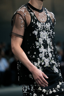 19-9x:  fashioninquality:  Detail at Givenchy Menswear Spring Summer 2015  199x 