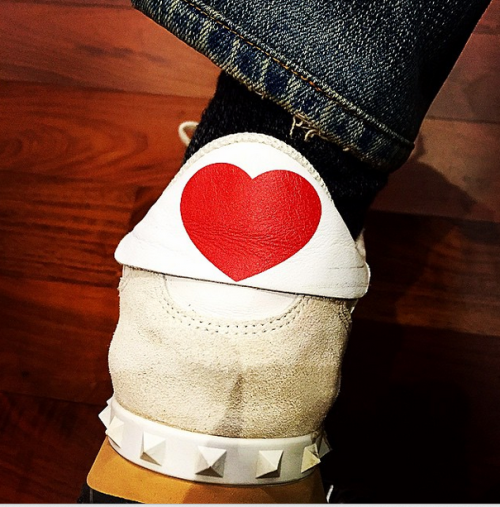 fckyeahgdragon: 150214 GD’s Instagram Update:“Happy Valentine’s Day❤️”