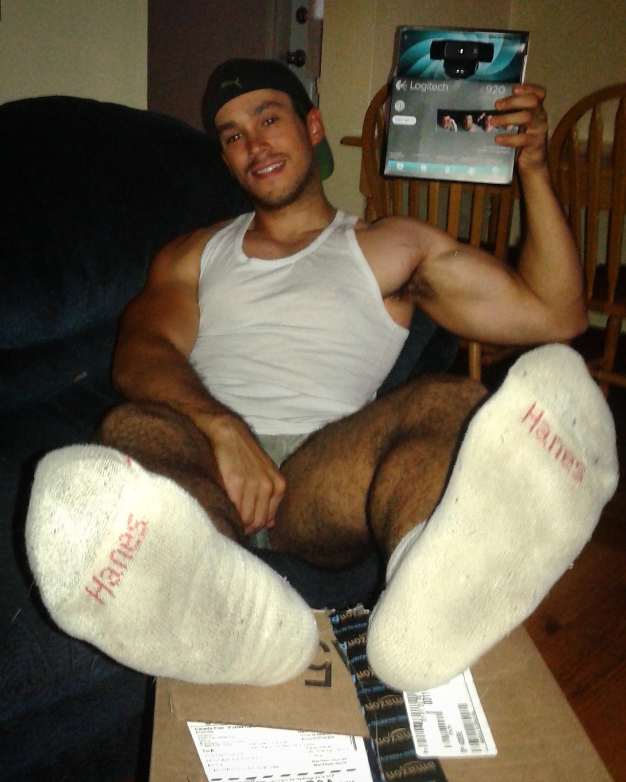 legman2013:  fuckyeahmalefeet:  ≡   hairy hegs guy in white socks