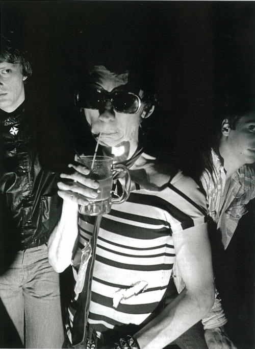 zombiesenelghetto-2:Dead Boys: Stiv Bators photo by Godlis, CBGB’s, NYC, 1977