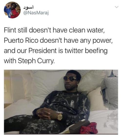 browsedankmemes:And we thought 2016 was bad… (via /r/BlackPeopleTwitter)