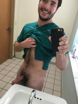 suckmydick-21: pubelover69:   hot-men-of-reddit: