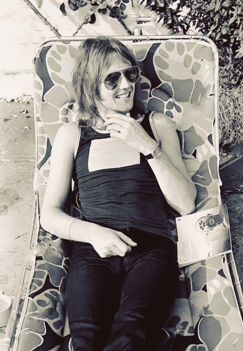 onegoldenglance: Lazing on a Sunday afternoon … 70s Roger is too sexy for his own damn good 