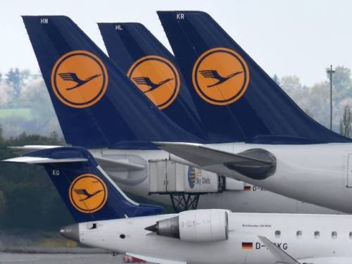 magnolia-noire: antifainternational: German pilots ground over 200 flights after refusing to depo