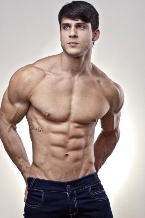 the-bulge-project:   Rafael Pigatto by Ronaldo Gutierrez  Click here to participate to The Survey 