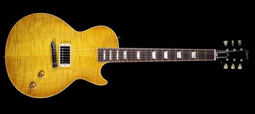 guitarlust:  Gibson Custom Shop Les Paul in Lemon Burst.