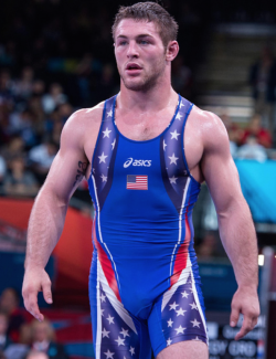 nonwrestlingwrestlers:Follow http://nonwrestlingwrestlers.tumblr.com  I actually know him&hellip;. He&rsquo;s bigger now