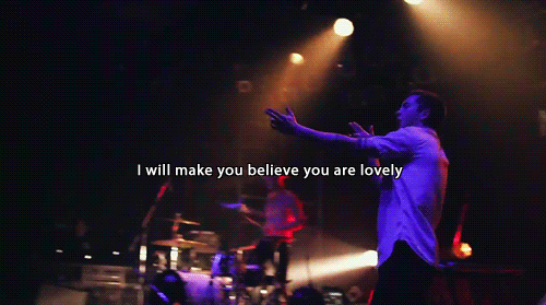 imso-dun:  you’re lovely. see, even tyler knows it. 