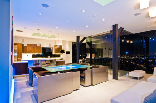 inlovewiththejojo:  This us one day babe b3stunevahad