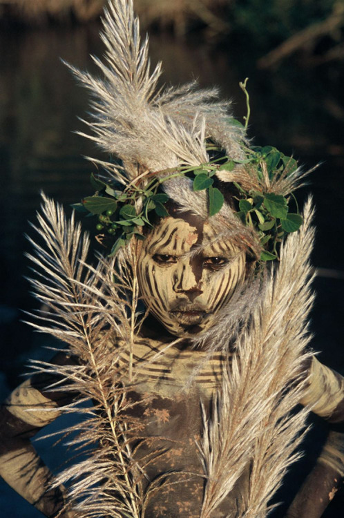 fotojournalismus:  Hans Silvester (via likeafieldmouse)