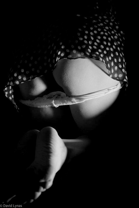 badgirlinside:  falling-panties:  Lost in the shadows…   Polka dots ❤