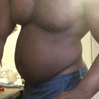 appetitusinvictus:  breakfast belly 