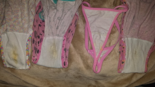 worndirtypanties:  Submission: “All my submission all same girl. Really no scent very clean and taste great” Wow! nice presentation Please submit your panties to mart_thong@hotmail.ca or use the submit link
