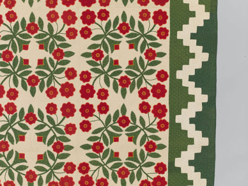 heaveninawildflower:Rose Wreath Quilt (circa 1850). Cotton, silk, wool.Made in Baltimore, Maryland, 