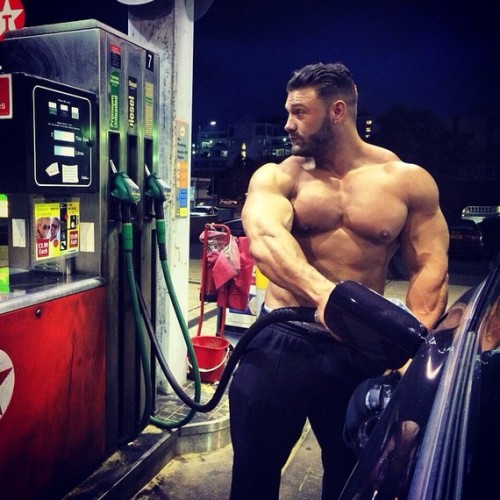 hyper-masculine:    ► HYPER-MASCULINE ♂ ◄ [page]♂ ♂♦ Hyper-Masculine ARCHIVE ♦ [all pics]    
