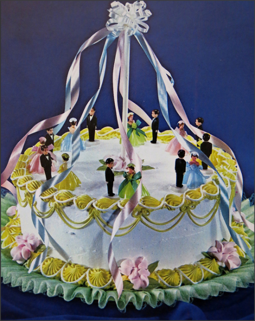 Wilton “Maypole Party Cake”, 1960shmdavid