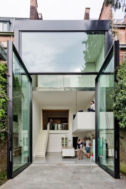 fineinteriors:  Town House in Antwerp by