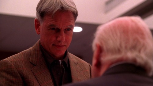 NCIS (TV Series) - S2/E7 ’Call of Silence’ (2004)Charles Durning as Ernie Yost[photoset #7 of 9]