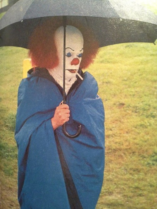 cutex24:  captain-axle: sixpenceee:  A picture of Tim Curry on the set of It in 1990.  He looks like he’s about to drop the hottest mixtape of 1990  that movie scared the crappola out of me and my friends at our happening sleepover back in the 80s!