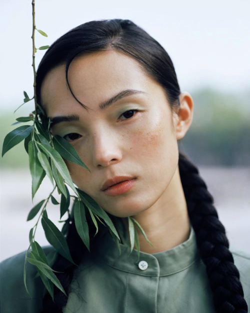 girlsingreenfields: Iron Crane Startles Kunlun. Xiao Wen Ju photographed by Leslie Zhang.
