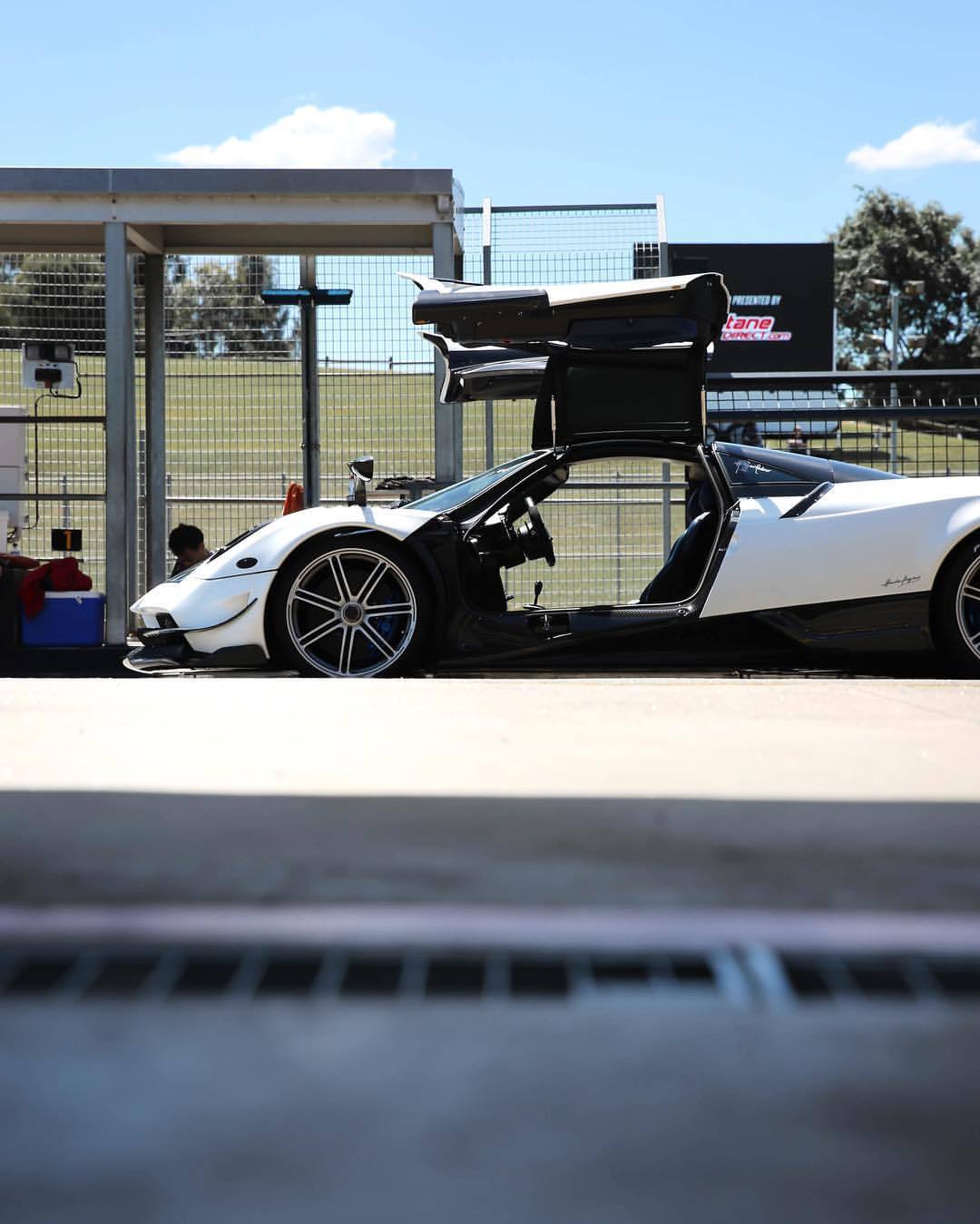 jazzabel:  Just a 3 million dollar car about to head out on the track 😳 @worldtimeattackchallenge