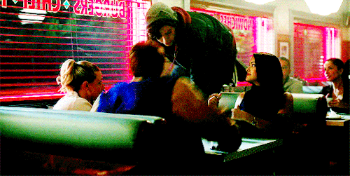 musingmola:i would be happier if it were just the four of us at a booth at pop’s