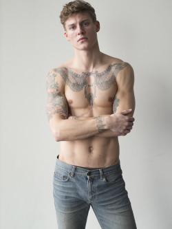 boyzoo:  Mikkel Jensen