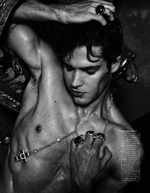  Roberto Bolle for Pomellato 67, styled by Anna Dello Russo and photographed by Giampaolo Sgura. Vog