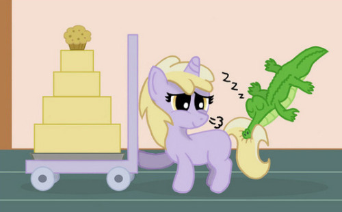 ask-dinky-dawberry-doo:  Thanks but no thanks. I already have a certain toothless alligator, who can brighten my day any day.  x3!
