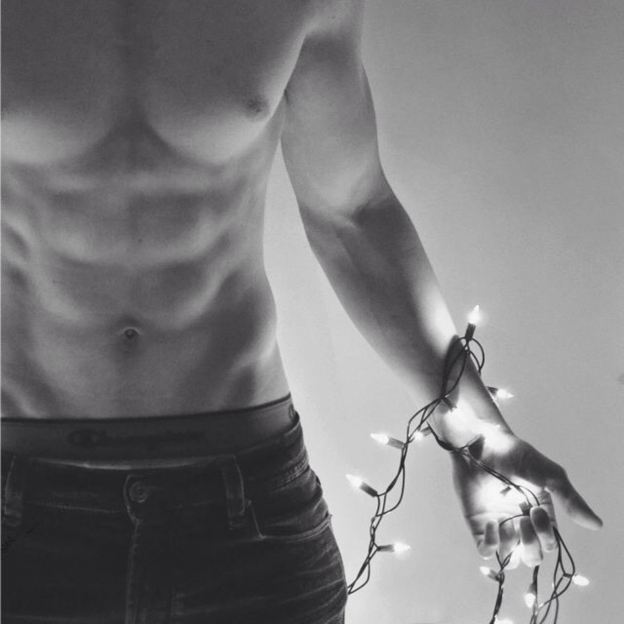 @bestofshirtless@muscleteen  @alexbischoffphotography