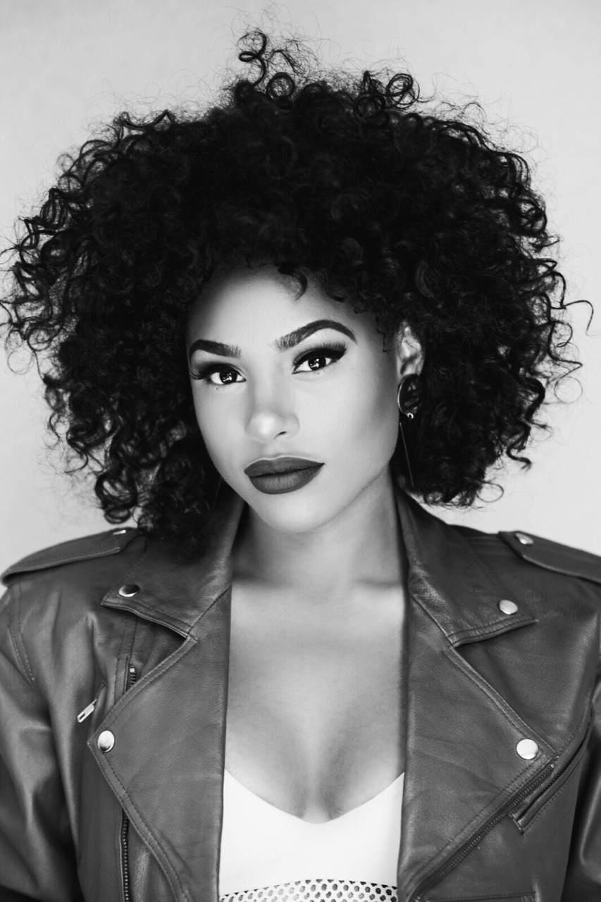 itsmyrayeraye:  Photographer : Rita Labib   Http://ritalabib.com 