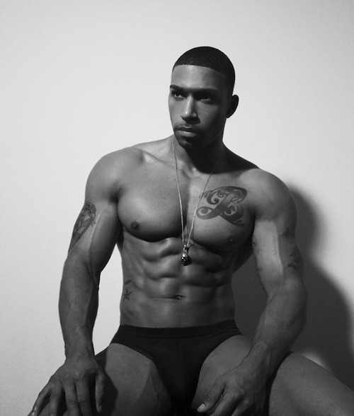 lestatjscorpio:  meltdownbitchleader:  Jacob Sumana is just so beautiful.  Mercy!!!!