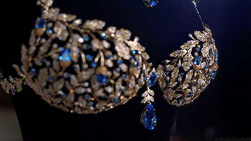 deliciouslydemure: darthputa:  deliciouslydemure:  “Weighing more than 600 carats,