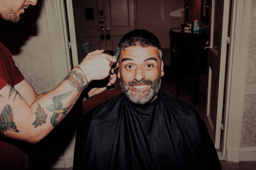 knownasbeacon: OSCAR ISAAC and ELVIRA LIND Behind the Scenes of the Met Gala. [x] [x]