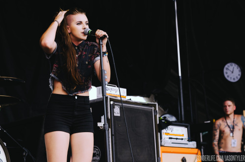 s-o-n-de-r:Lynn Gunn (@lynngvnn) of PVRIS | Vans Warped Tour at West Palm Beach | 7/4/2015Photo by J