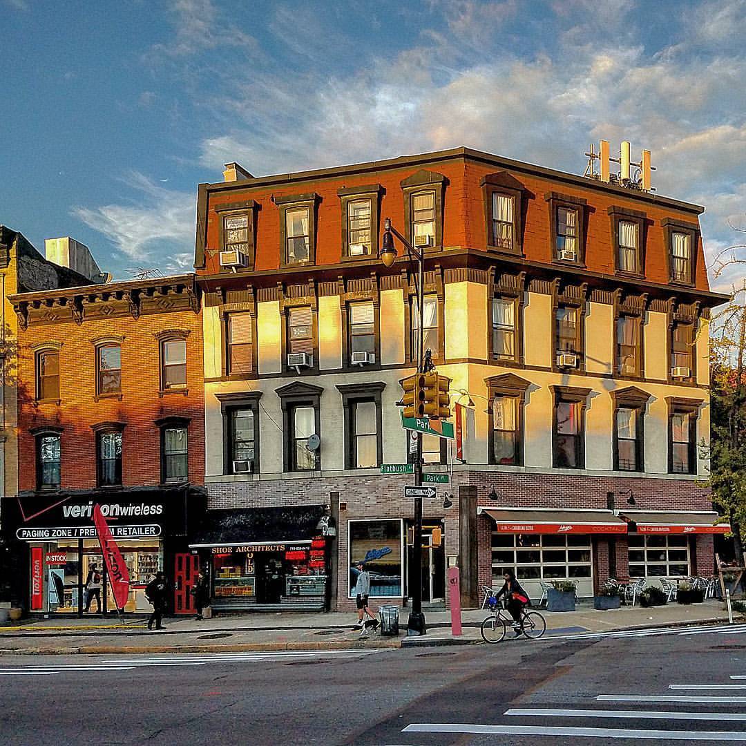 wanderingnewyork:  #Houses and #storefronts in #Prospect_Heights, #Brooklyn.
