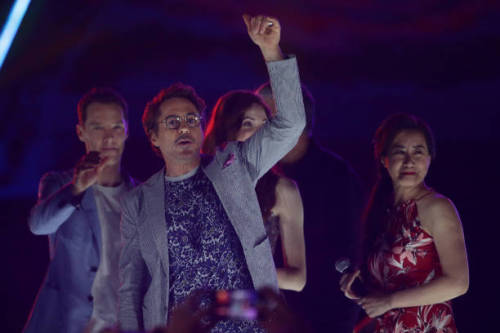 shigurerei: Benedict Cumberbatch, Karen Gillan and Robert Downey Jr attend the Marvel Studios Avenge